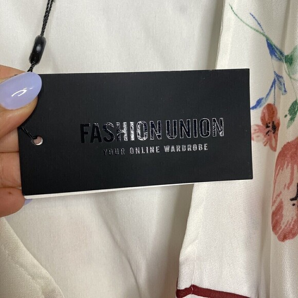 ASOS Fashion Union Wrap Dress White Pink Floral Polka Dot NWT Sz US 8 UK 12 - Picture 8 of 16